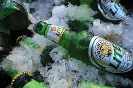 hillsfmkabale's tweet photo. TBT,hills day bender is on your stereo with @Bills Amooti and powered by tusker lite.
#streamvia,https://t.co/aJpDbi18pg
#FreshHitsForKigezi https://t.co/FaGdWZOyJU