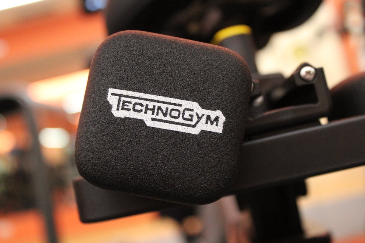 HVILLAMADRID's tweet photo. Nuestro nuevo gimnasio 🤸🏋️‍♀️te espera, APP de @Technogym para guardar tus entrenamientos, rutinas. Conectarte al canal de Youtube o Netflix mientras trabajas en la elíptica.
https://t.co/p0S2sPw48l https://t.co/wd0q8RhAP7