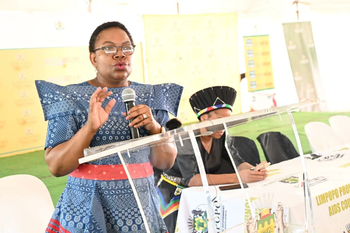 OtpLimpopo's tweet photo. [Photos]: 2022 World Aids Day Commemoration at Ga-Mampuru, Moshate (Tribal Office), Fetakgomo Tubatse Municipality. #CheckImpilo https://t.co/EHQ471CFsi