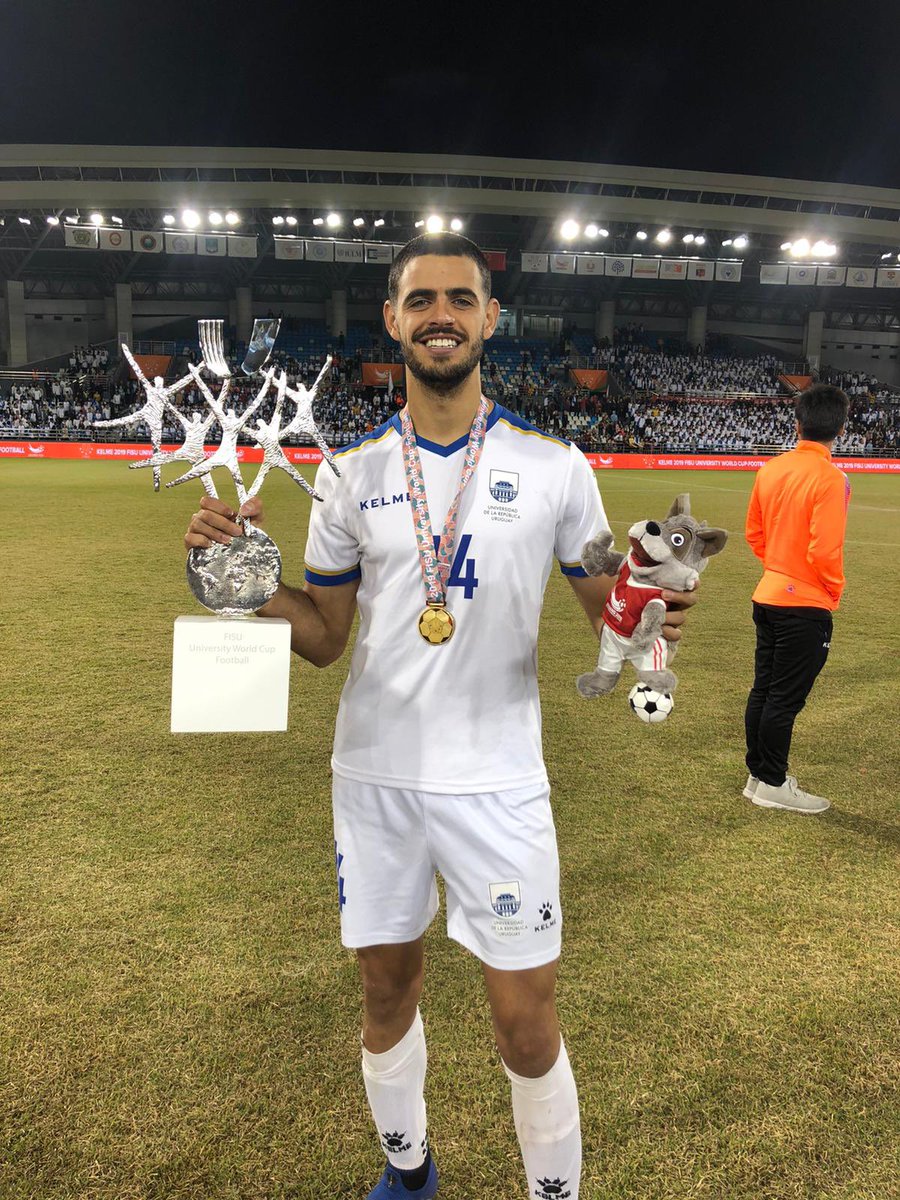 1/12 hoy a 3 años de esta locura, Campeones del Mundo 🌎