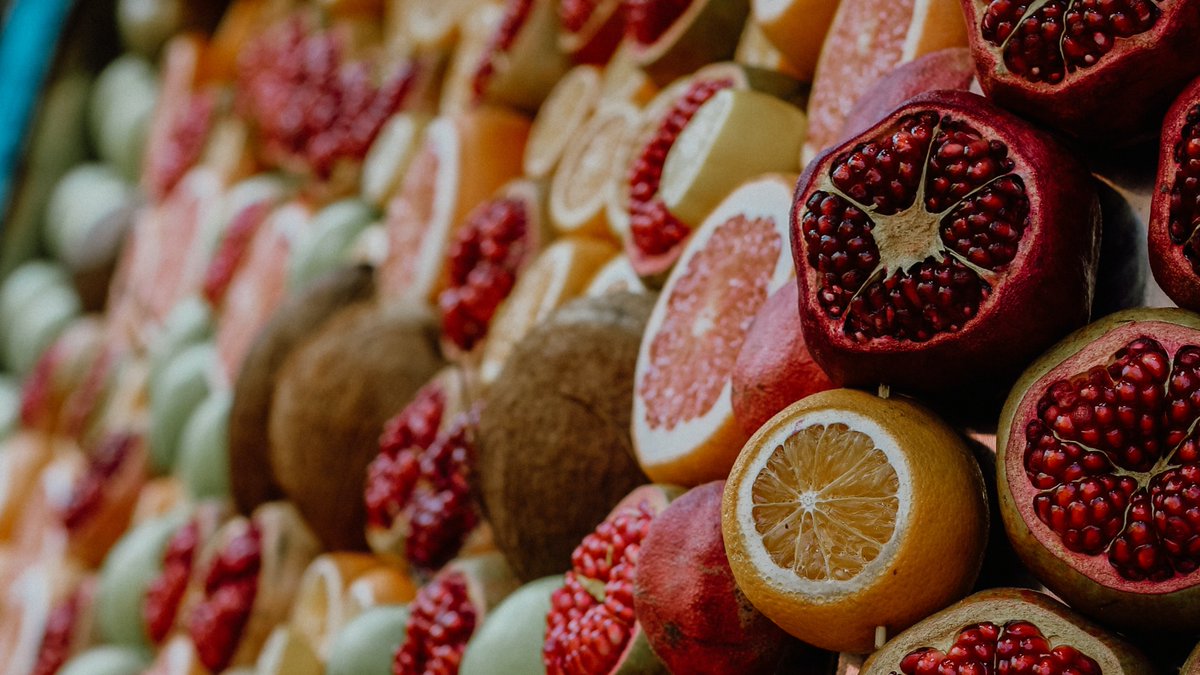 <a href="/EXCEL4MED/">EXCEL4MED</a> at a glance!
#EXCEL4MED is a #horizoneurope #widera #project aspiring to create an #excellencehub in the #Mediterranean #fruit #supplychains, involving 14 organisations from #Greece, #Malta and #France. 
Find out more here: linkedin.com/feed/update/ur…