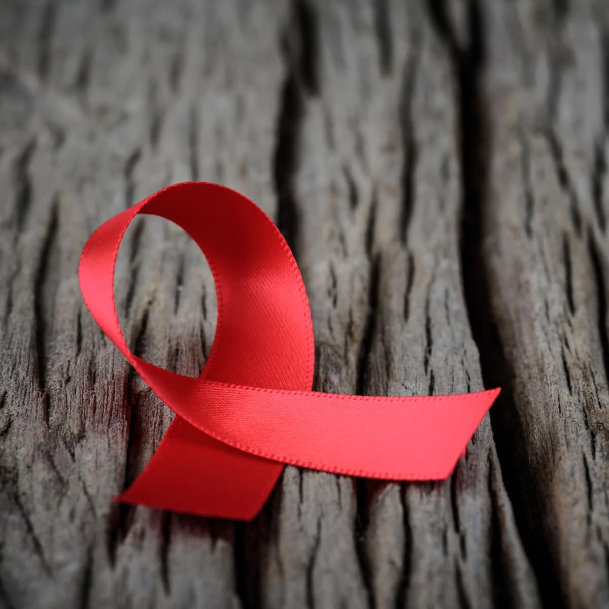 Dr_DDani's tweet photo. In the last one year, the global prevalence is on the rise. Sadly, abstinence and safe sex is a big deal to many humans BUT the time to Rock the Ribbon is NOW.
#WorldAIDSDay
#AIDSisReal
#KnowYourStatus https://t.co/CYoIGYJZq7