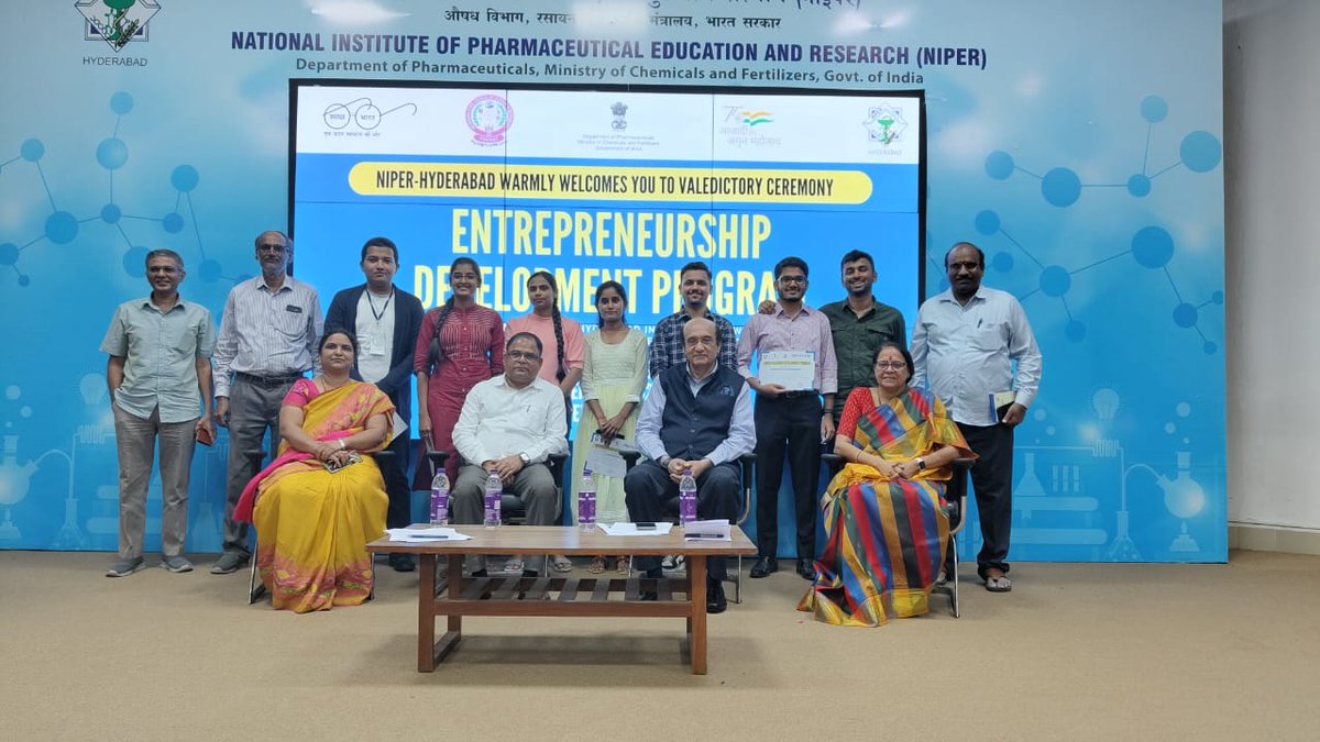 NIPERHyd's tweet photo. Valedictory Ceremony of #Entrepreneurship Development Program organized by @NIPERHyd in association with #TSCOST

Group Photo of Participants and Organizers

@Pharmadept @mansukhmandviya @OfficeOf_MM @bhagwantkhuba #Entrepreneur #Entrepreneurs #StartupIndia https://t.co/SdNTevFNEo