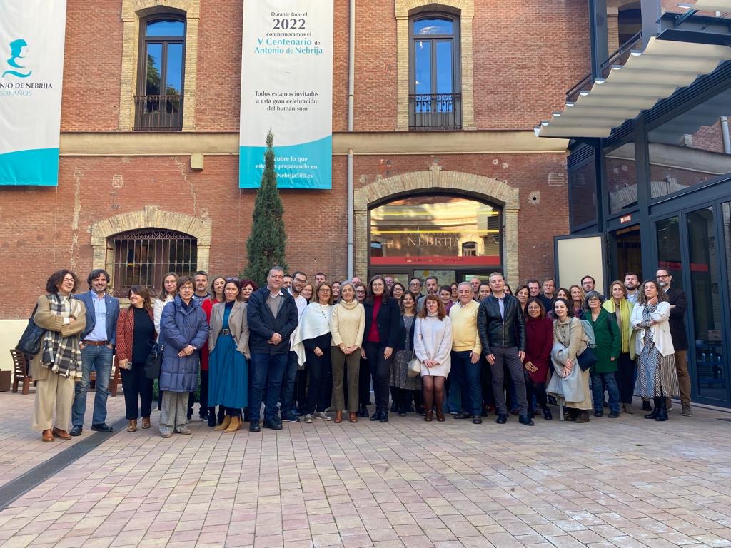 SdLUAB's tweet photo. 🌟Avui hem participat a l’assemblea de socis d’ACLES a Madrid, juntament amb els altres centres lingüístics universitaris que formen part d'aquesta associació 🤩
Saps què és #ACLES? 👉https://t.co/3aEfcV46Yb
@UABBarcelona #idiomesuab https://t.co/MPOD33ima5