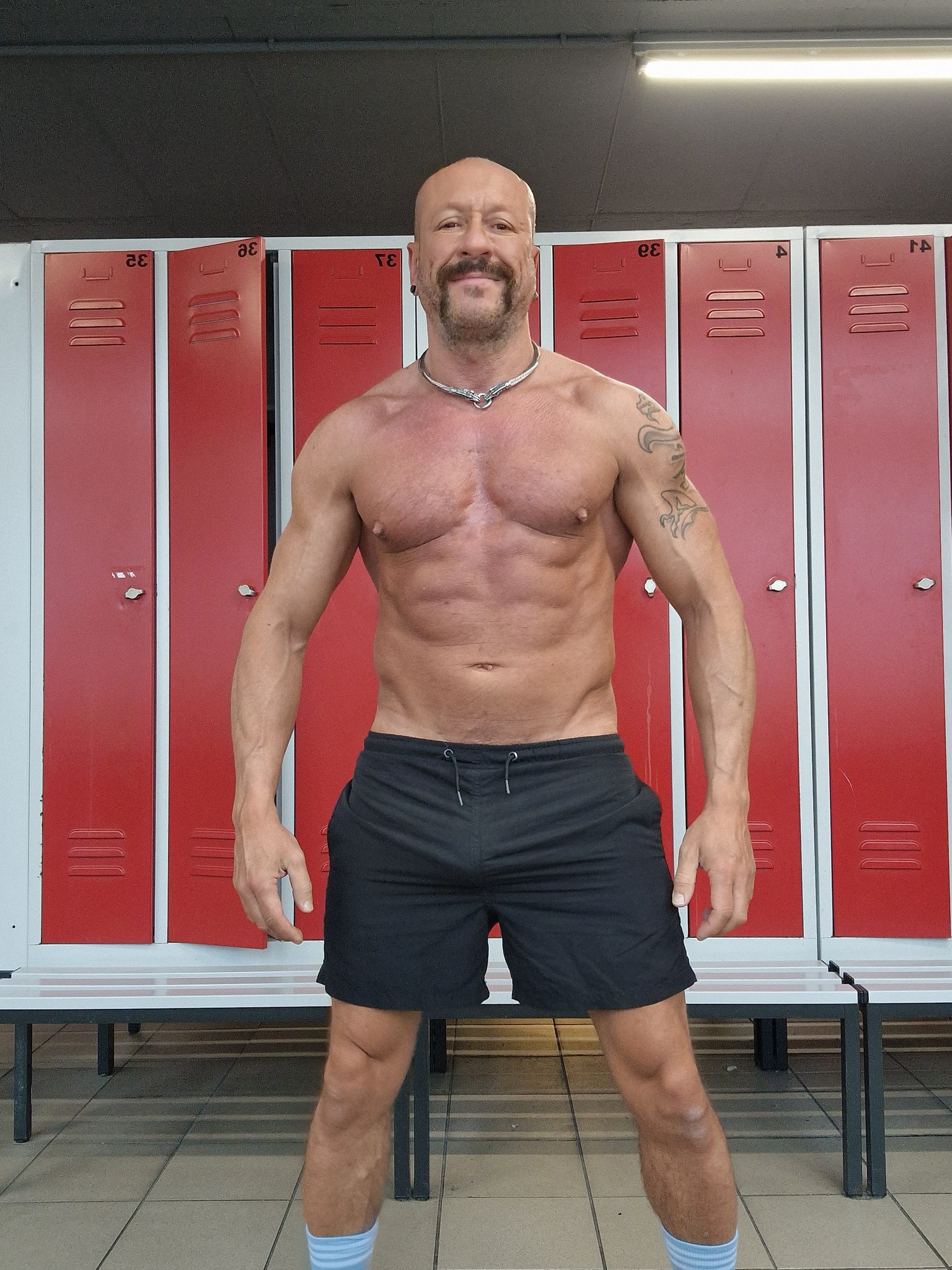 TW Pornstars - 1 pic. DAREK KRAFT XXX. Twitter. Have a nice Thursday