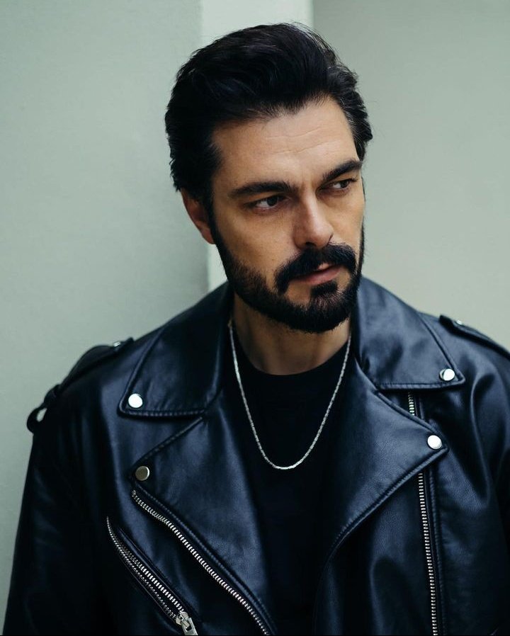Halils_Augen's tweet photo. MaFia Ceyhan🖤👑
#HalilİbrahimCeyhan @halilibrahimin https://t.co/eNdyNJFbSn