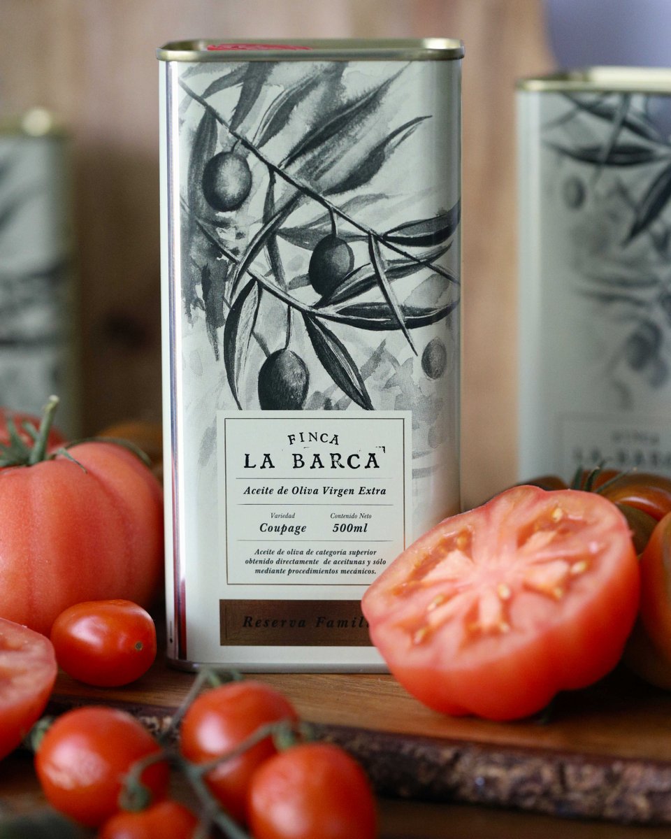 ¡No hay nada como el #delicioso #sabor de nuestro impresionante #AceiteDeOlivaVirgenExtra #ReservaFamiliar #FincaLaBarca!
-
There's nothing like the #delicious #taste of our amazing Finca La Barca #FamilyReserve #ExtraVirginOliveOil!

#SpanishOliveOil #gourmet #foodie #vegan