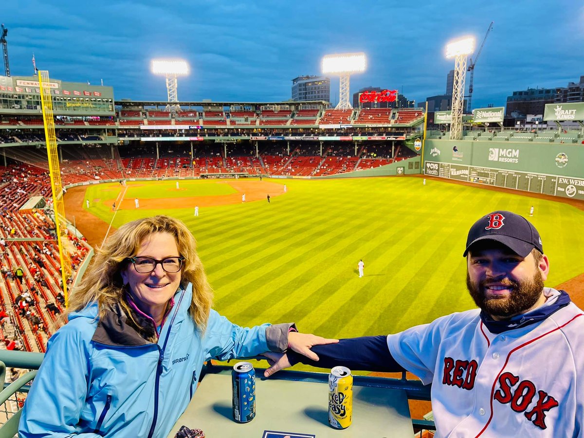 aVoice4ALS's tweet photo. Marcus wants to keep watching #baseball &amp; #hockey

Help him fight #ALS by asking FDA to let top #neurologists from @UMassChanNeuro &amp; @MGHNeurology testify re #NurOwn, a drug that helped some slow their paralysis.

⬇️Sign Petition
https://t.co/S2NhIvctPD

#HockeyTwitter #Boston https://t.co/zZLYH0xRyt