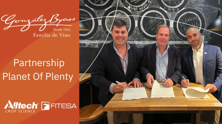 FITESA_Agro's tweet photo. #infoFITESA

🆙 Os recordamos que recientemente junto a González Byass y @Alltech hemos firmado nuestra adhesión y colaboración en relación al proyecto #PlanetOfPlenty.

Colaboración, liderada por FITESA, imprescindible como punto de unión.

👇🏼
https://t.co/uLTwgGDLLe https://t.co/lq5AjUEYdT