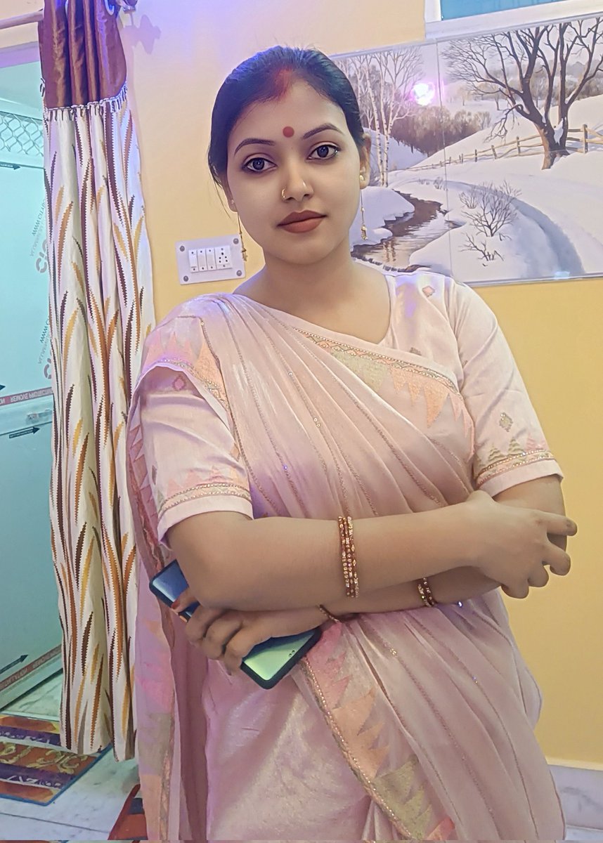 kushwaha_sima's tweet photo. Intelligent वो नहीं होते जो स्कूल में Top  करते हैं। बल्कि Intelligent वो होते हैं जो लाइफ में Top करते हैं। ✍️✍️सीमा कुशवाहा रोहतास बिहार https://t.co/CkVzs0bx8H