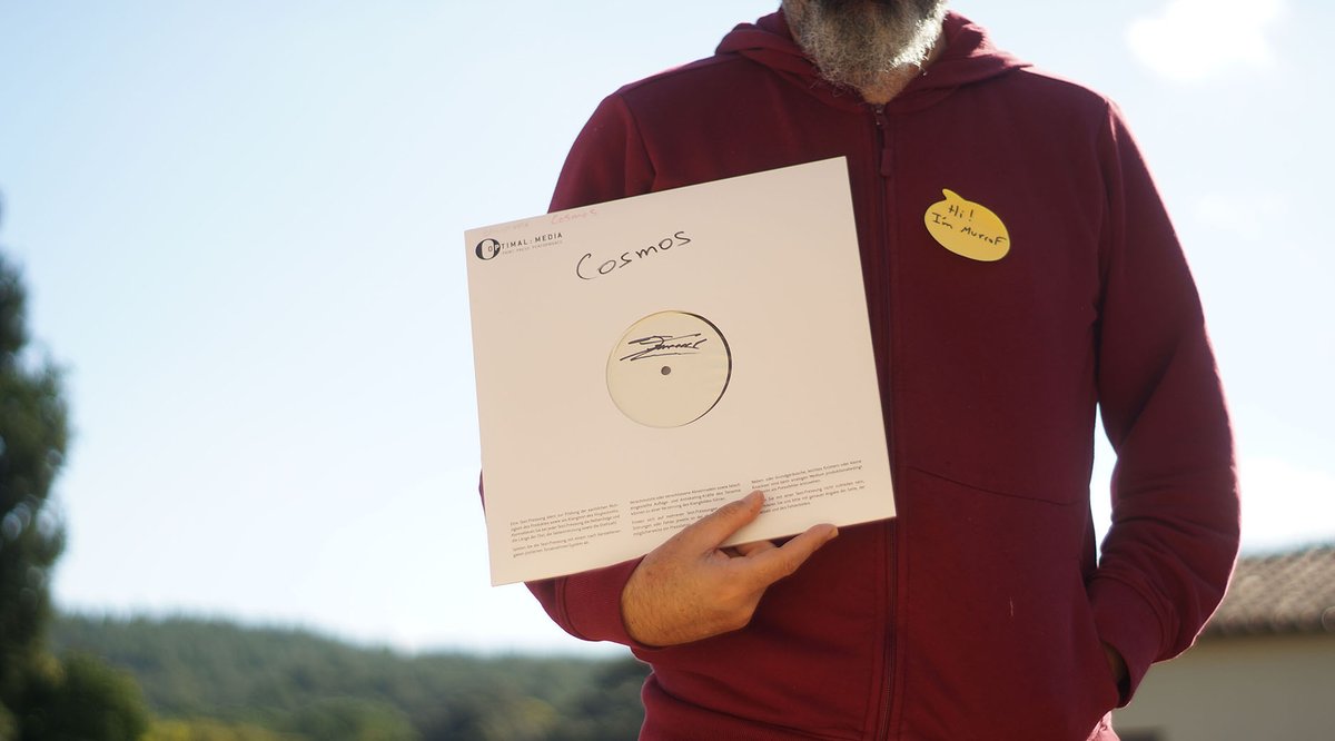 Dear everyone. To mark the release of the vinyl reissues of Martes + Utopia, Remembranza and Cosmos this week, I am giving away a signed test pressing of each. Be in with a chance of winning this copy of Cosmos by liking and retweeting. Thanks! Pre-order: ffm.to/murcof2022lps