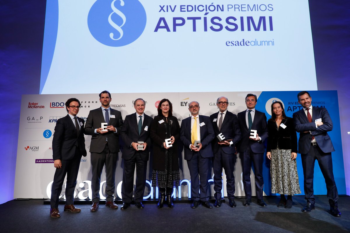 ESADEAlumni's tweet image. 🏆Luis de Carlos Bertrán, Premio a la Trayectoria Profesional
🏆 @CNMC_ES, Premio a la Contribución al Sector y a la Sociedad
🏆 @ACCIONA y @grupomasmovil, Premio a la Mejor Asesoría Jurídica
🏆 Xavier Pujol (Lic&amp;amp;MD 03), Premio Insignis Alumni
 #Aptissimi #EsadeAlumni