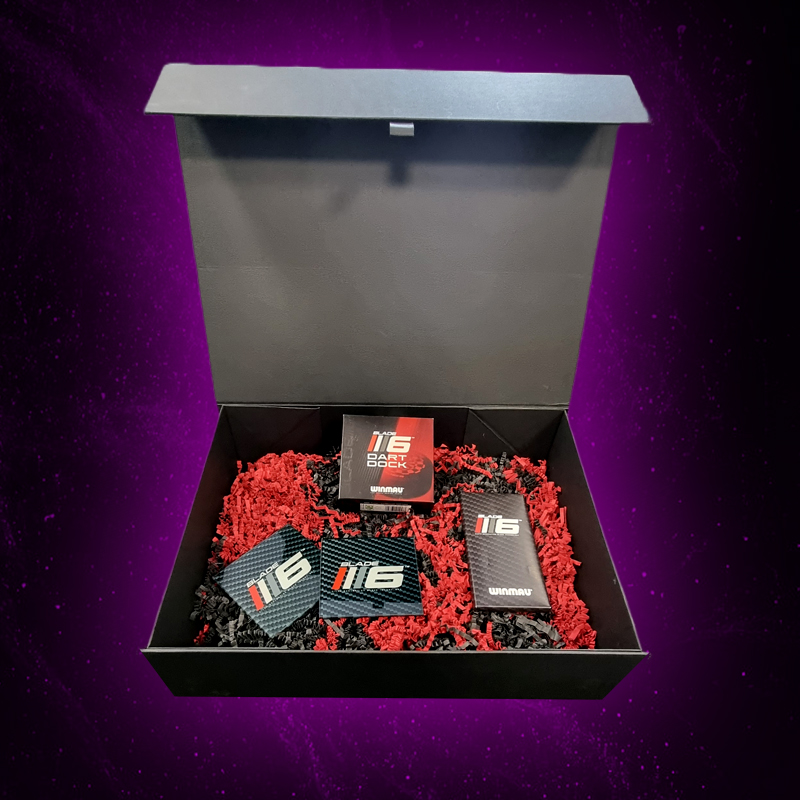 premier_darts's tweet image. #WIN The Ultimate Wizard Giveaway This Christmas!

Set Includes:
 Simon Whitlock Signed Blade 6 Shirt
 Simon Whitlock Signed Darts
+ Blade 6 Hamper Including Dart Dock, 2 Coasters &amp;amp; Chocolate.

Follow Us &amp;amp; Retweet with #PremierDarts

@SWhitlock180 @Winmau #WIn #Darts #COMPETITION