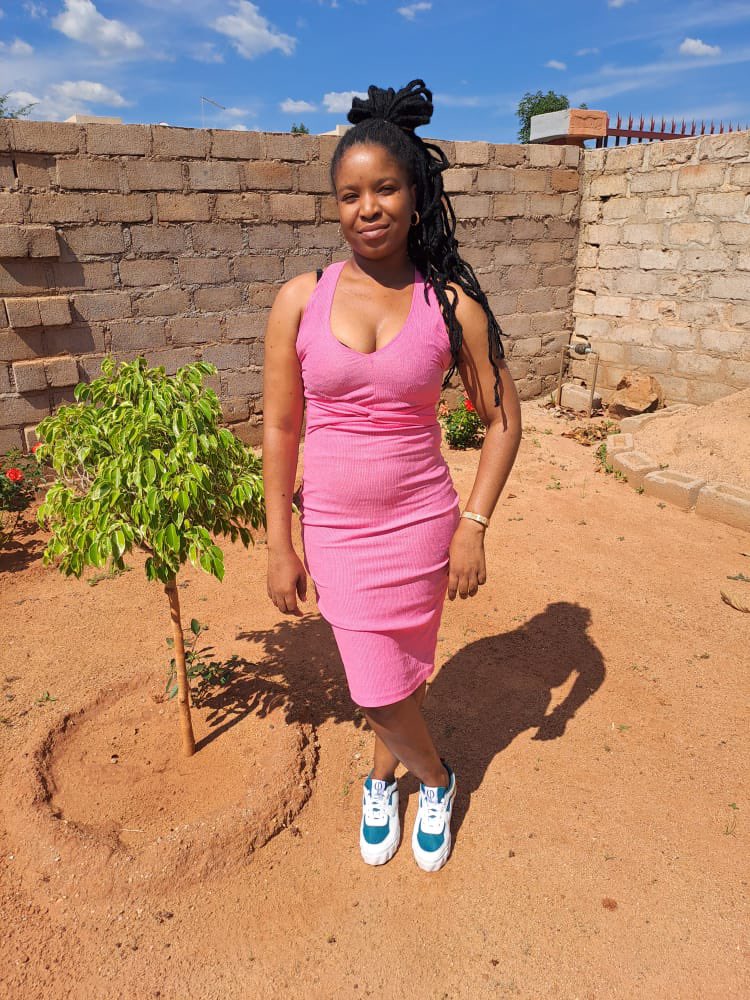 RealKoenaza's tweet photo. As long as you are wearing the Mogore sneakers by @KoenaClothing, every picture seems like it was a photoshoot. #TryToTry. https://t.co/0nE9ey75P2