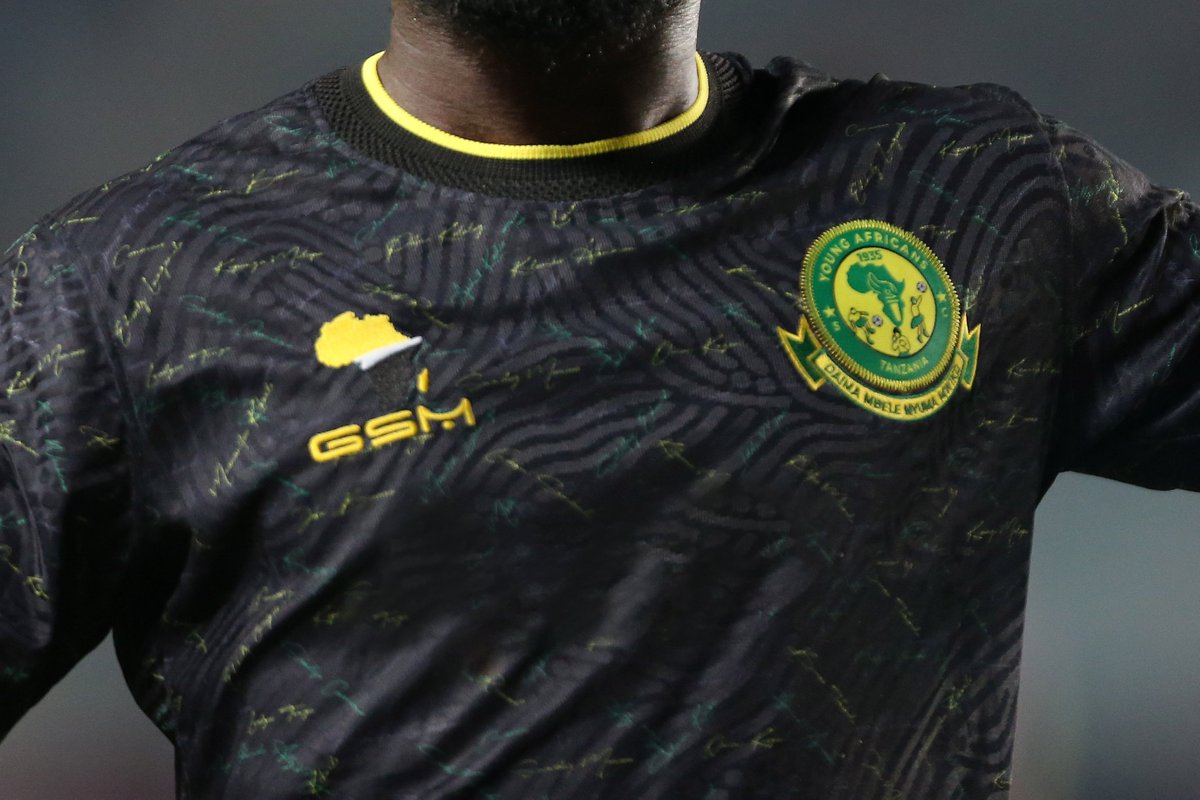 CAFCLCC's tweet photo. Hey, @yangasc1935 people 👋

Who's your team's best player? 🤔

#TotalEnergiesCAFCC https://t.co/3TFMXlxPdJ