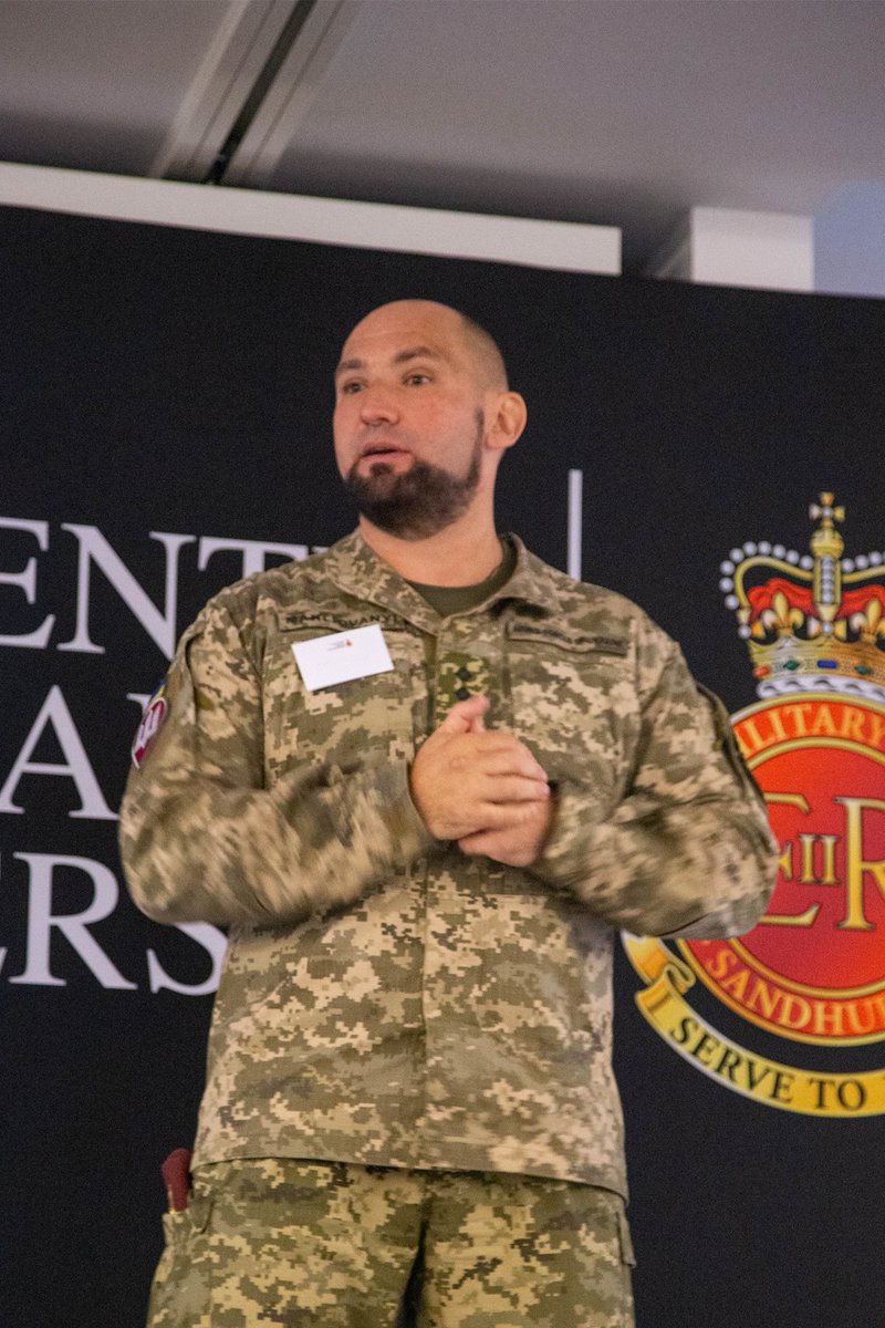 Army_Leadership's tweet photo. Excellence insights into junior leadership development from all of our morning speakers.
Thank you to our audience online for their questions and own perspectives.
Questions can be asked on https://t.co/wAiMdxVuu3 using #CALCONF22
#LeadershipDevelopment #leaders https://t.co/ivVHN3fjev