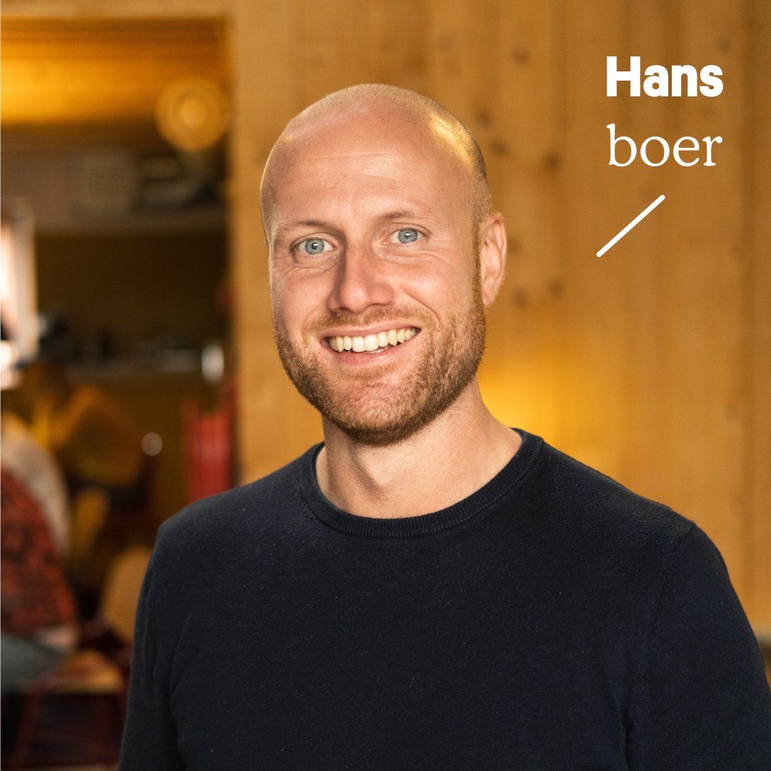 Wie is Hans en waarom doet hij mee aan de Boerenversneller?⁠
⁠Voeding, ontspanning en vitaliteit samenbrengen. ‘Met een frisse blik naar de toekomst kijken’.⁠ Leer meer over Hans via denieuweboerenfamilie.nl/hans-van-putte
⁠