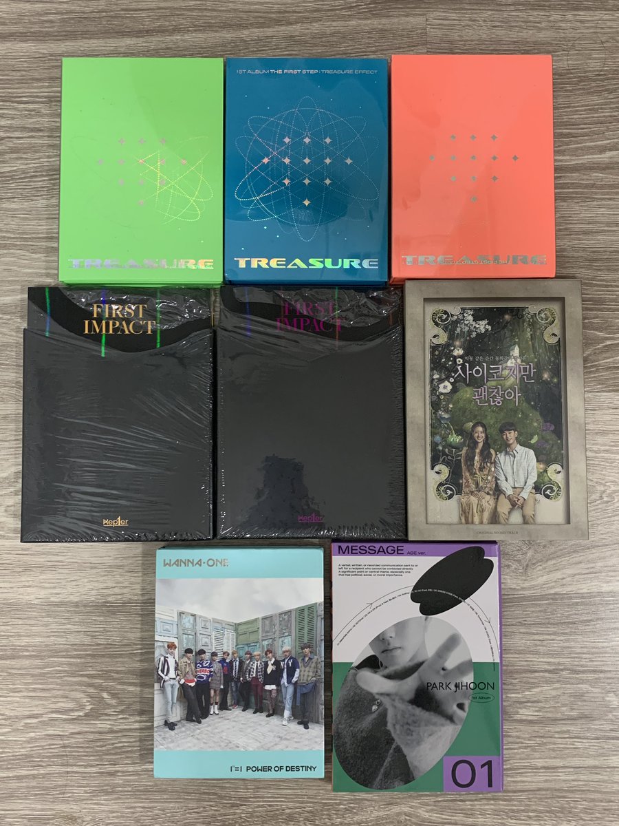 notyithong's tweet photo. WTS Album # Help Rt

Kep1er Treasure WannaOne ParkJihoon Album 
✅ all full inclusion exc pc only 
✅ Rm10/each exc postage 

Kindly dm me if you interested ～
Help RT thank you 🥰🙌🏻
@pasarTREASURE @pasarKep1er @pasarkep1ermy @pasarkep1er_ @pasarWannaOne https://t.co/TxLAclIcTe
