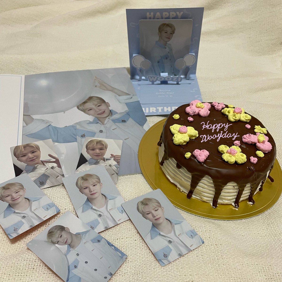 woomi_96's tweet photo. 우리지훈아 생일축하해요🎂
당신은 내 삶의 희망입니다. 

初めてウジくんに出会った日からこないだ会った日も今も毎日どんどん好きが増しています。いつまでも魅力的なウジくんに出会えた事が幸せですうあすきς(>‿<.)

#우지_생일축하하는_클리셰발동_삥
#OurRubyWOOZIday https://t.co/2py8h1c2Y8