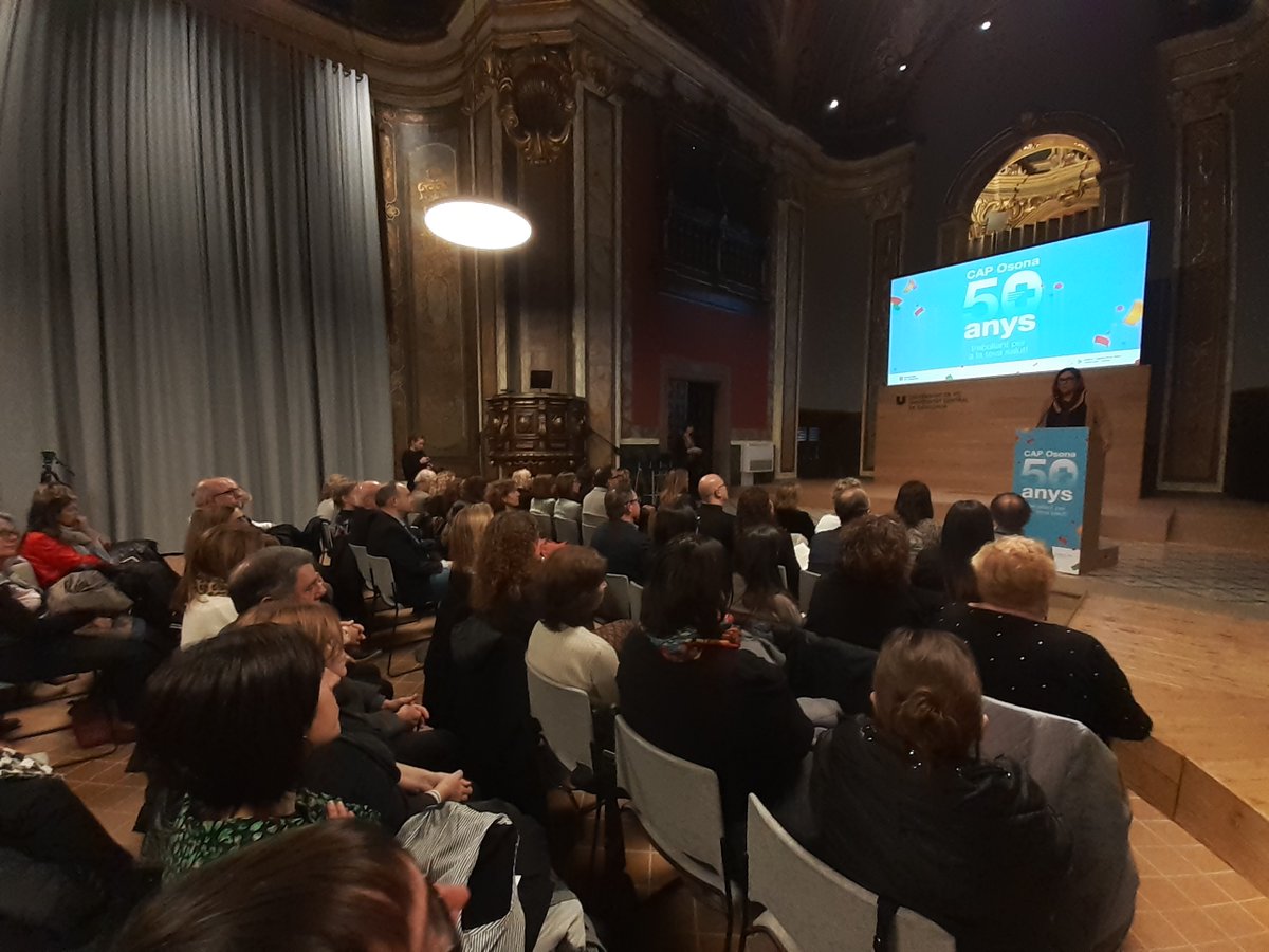 icscat's tweet photo. Avui, acte institucional del 50è aniversari del #CAPOsona d'@icscatcentral al Paranimf de la
@uvic_ucc, amb la intervenció de @ylejardi, directora gerenta #icscat i Anna Forcada, gerent d'@icscatcentral. Moltes felicitats per aquests 50 anys! https://t.co/6BU6x22OIN