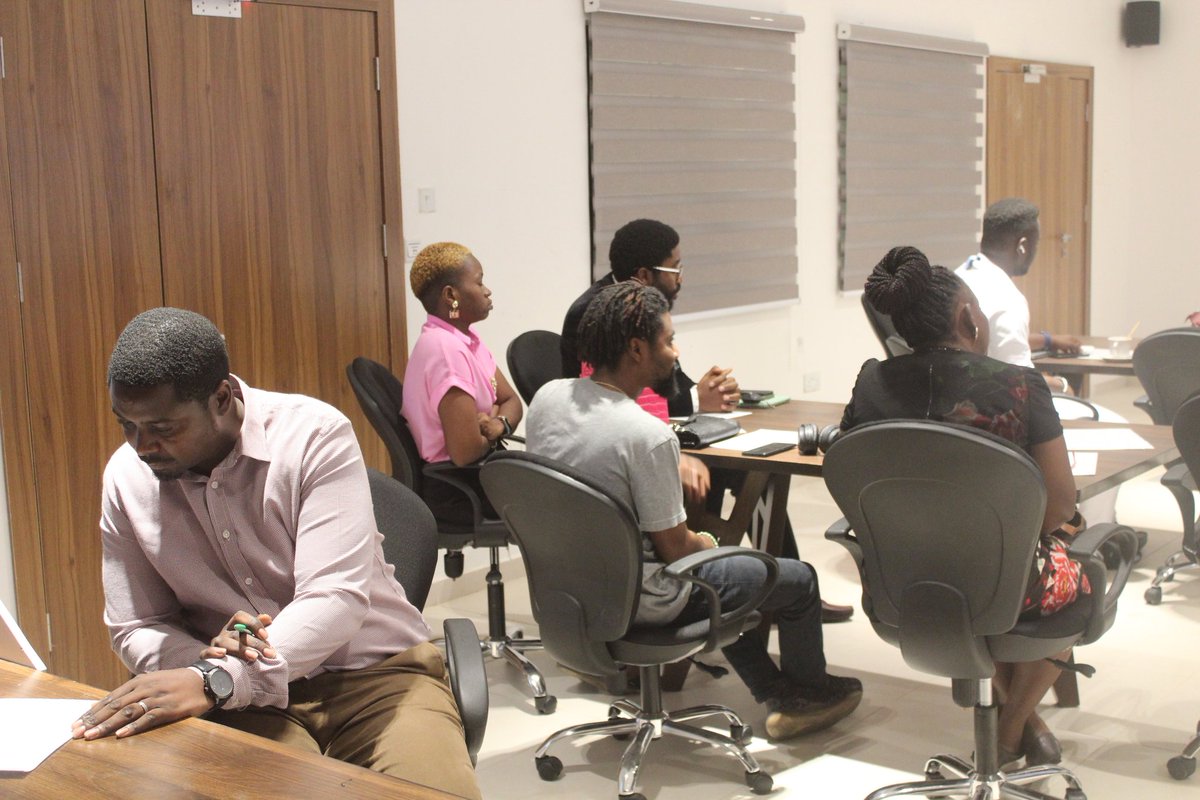 Paulesicoe's tweet photo. The PAULESI CoE Career Fair in Pictures...

Members of the community benefited from insightful sessions on CV Writing, Acing Job Interviews and Delivering Successful Elevator Pitches.

1/3 https://t.co/7viqN7O0gY