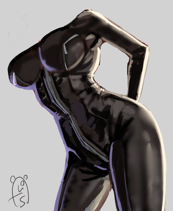 顔付けるの難しすぎて、体だけ
ライダースーツ的な 