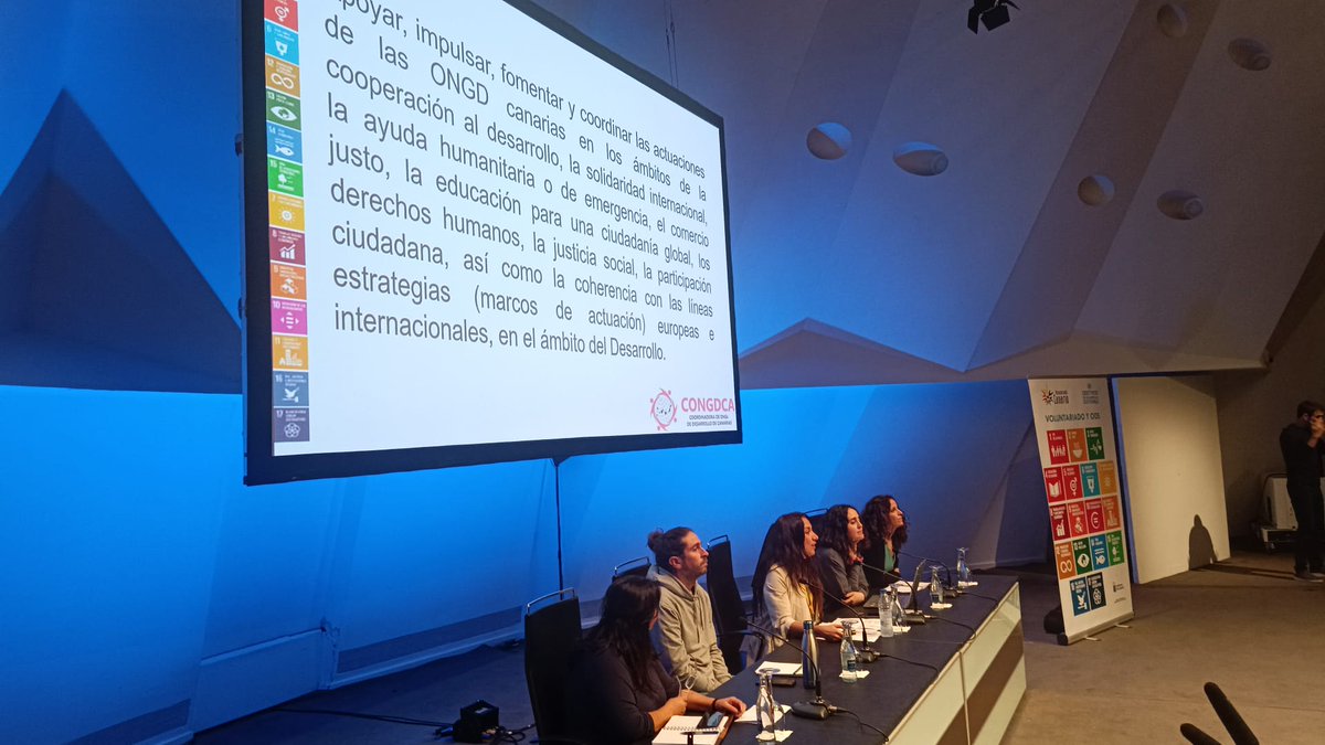 CONGDCA's tweet photo. Estos días estamos en el @Canarias_ConVol para aprender, tejer redes y compartir nuestra experiencia 

#VoluntariadoCanarias https://t.co/LobmJo0AJ0