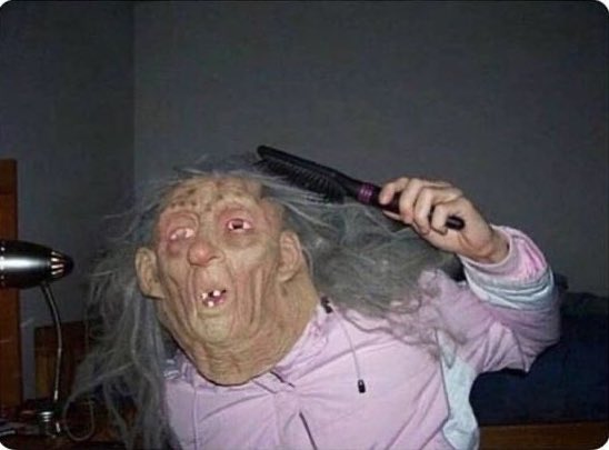 pyperxox's tweet photo. Alarm clock: 15 min to get to work
Me: https://t.co/zdk1CsA7Rt