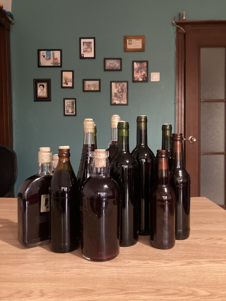 kecili_kadin's tweet photo. kalkıştım bir işe 🙏 #winelover #wine #firstry https://t.co/Qd87ym5KpZ