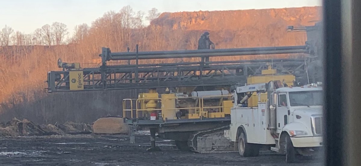 247razz's tweet photo. How my morning has gone. Just started drilling. Dude took a pic of me. That’s me up in the middle of my boom helping work on my drill. 22 degrees out. I’m numb. https://t.co/FxG5UggRt6