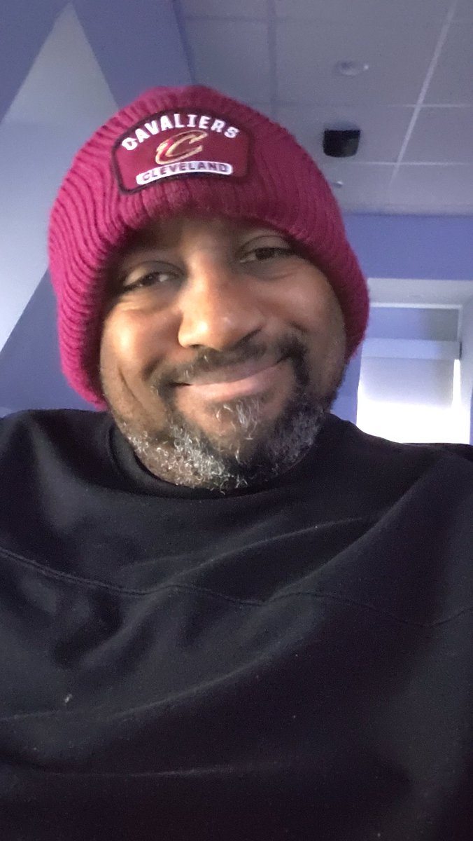 Lethallonnie's tweet photo. It's been a nice vacation & got well rested but now it's back 2 work & on the grind!!! #BellFamily #BellStrong🛎 #LonLucciano #HappyDecember https://t.co/3GDn3nAuSX