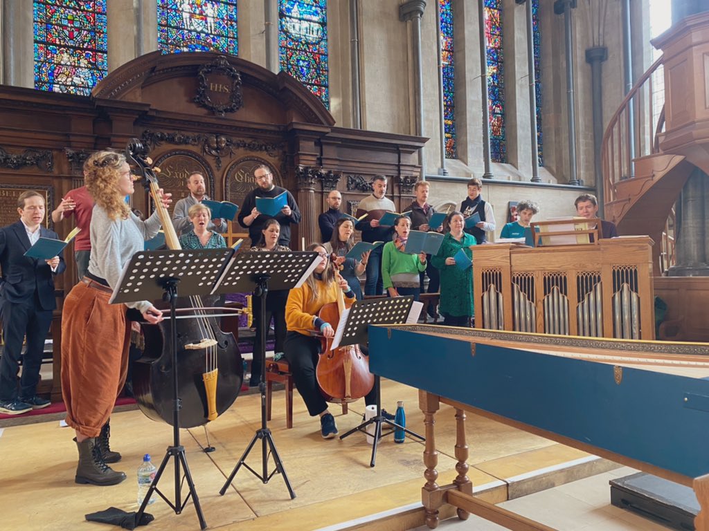 ‘Komm, Jesu, Komm’. Temple Singers with @EnsembleHesperi rehearsing Bach’s great polychoral motet for tonight’s concert. Huge thanks to guest director @nickmulroy for galvanising us and inspiring us!