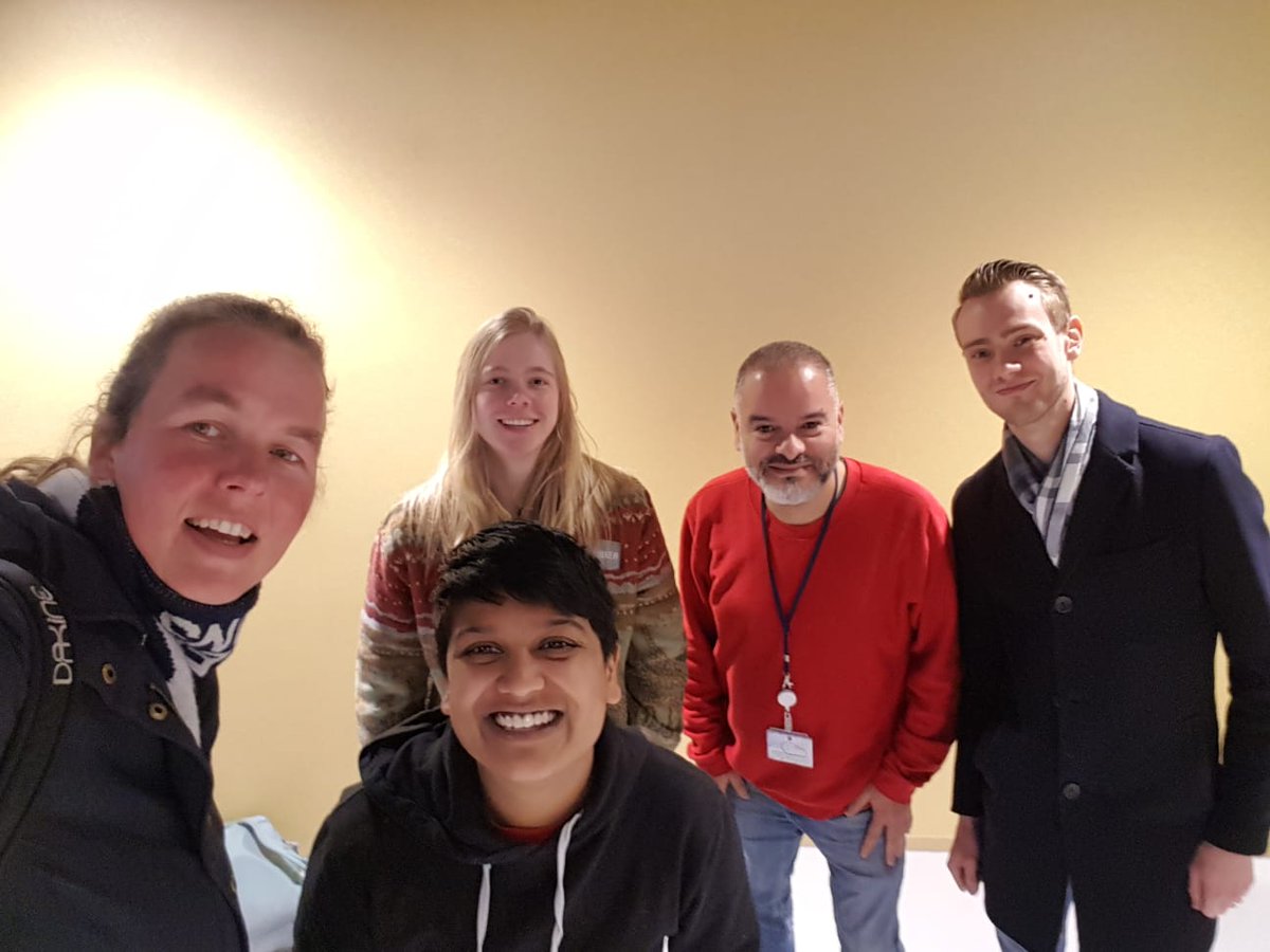 SamenThuis2030's tweet photo. Wij hadden vanmorgen een gesprek met @ Mustapha Eaisaouiyen en Joran Knol (SP)De jongeren hebben aan de hand van persoonlijke ervaringen goed kunnen toelichten hoe belangrijk het is dat de #Big5 op orde is voordat je de #jeugdzorg verlaat. https://t.co/5C8cdCr2Bk