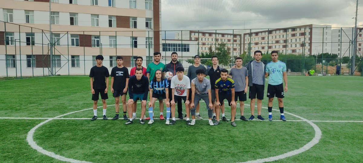📍Ahmet Hamdi Akseki Erkek Yurdu

Futbol Turnuvası⚽️

#GSBYurtları