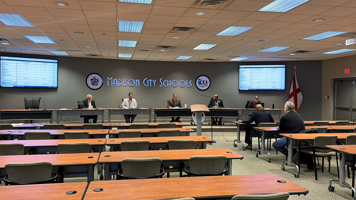 madisonanders_'s tweet photo. NEW THIS MORNING:  Madison City School Board votes to approve a bid to renovate the former West Madison Elm to a new Pre-K Center. Will cost just over $7M @whnt https://t.co/o6UlsOZXdL