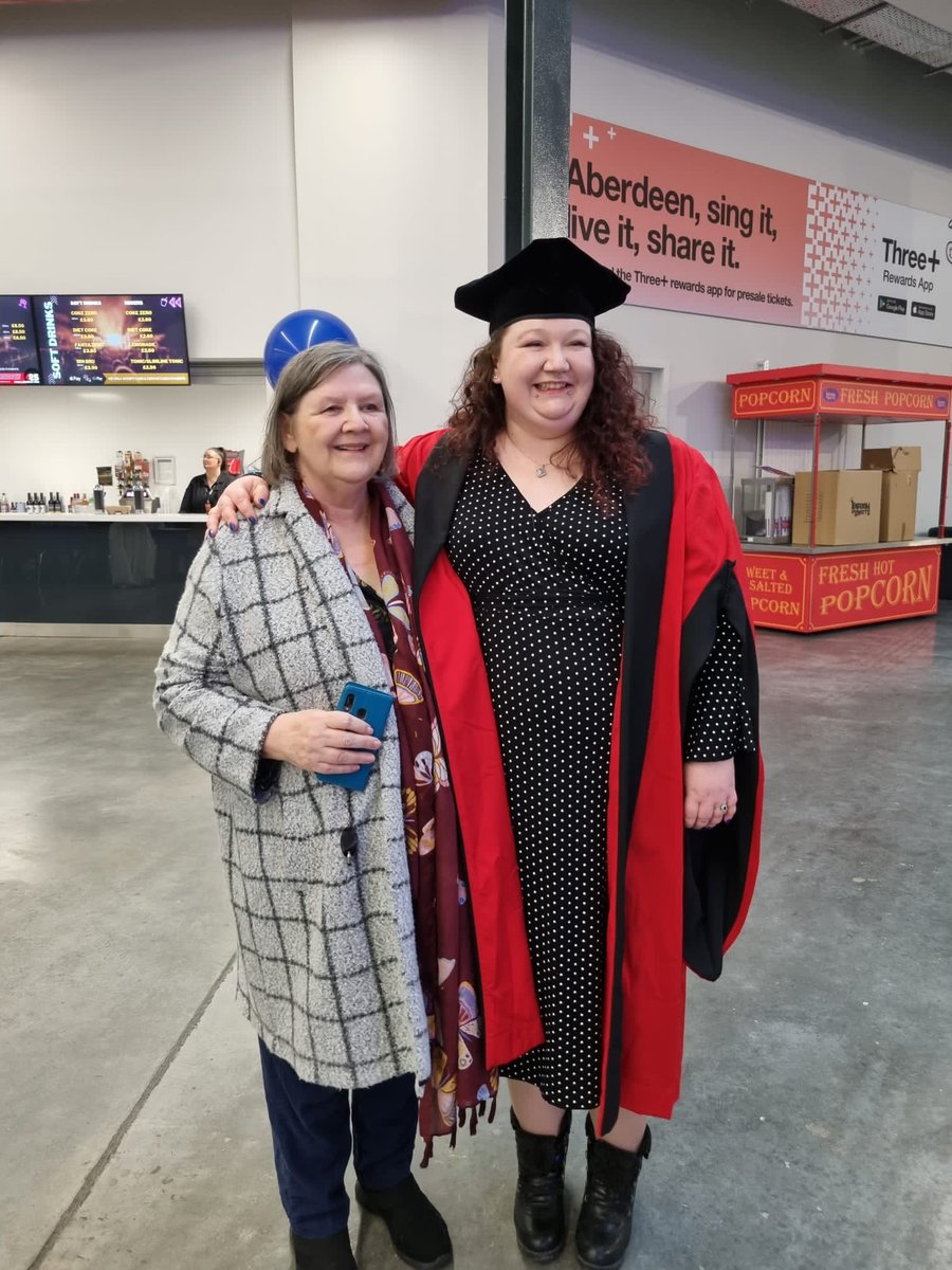 Heleaney's tweet photo. Finally got around to adding the "Dr.", after graduating last week! 🥳 #PhDone #Graduation #AberdeenUni #ItsFinallyOver #WhatDoIDoNow https://t.co/1cQiEW5xfd