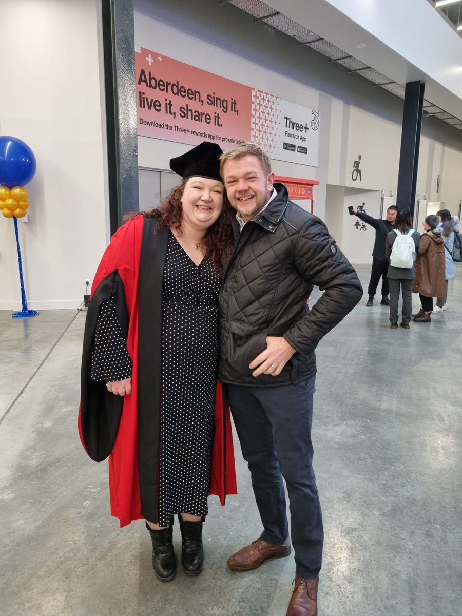 Heleaney's tweet photo. Finally got around to adding the "Dr.", after graduating last week! 🥳 #PhDone #Graduation #AberdeenUni #ItsFinallyOver #WhatDoIDoNow https://t.co/1cQiEW5xfd