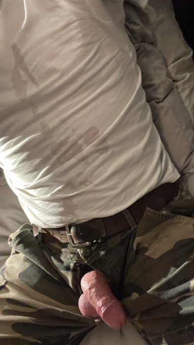 Wanna see how I made a mess here? Full vid is full of dirty talk for you horny friends! 😏😏😏 #nsfwtwt<a href="/tag/dilf"class="tags"><span>#dilf</span></a><a href="/tag/cum"class="tags"><span>#cum</span></a><a href="/tag/nsfwtwt"class="tags"><span>#nsfwtwt</span></a>