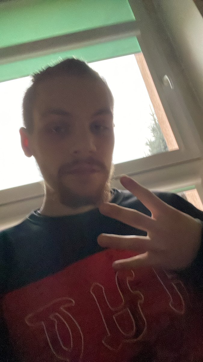 homargaming's tweet photo. ayo happy birthday top G @Cobratate greetings from a polish school 💪🏻 https://t.co/7TVZCNvRnS