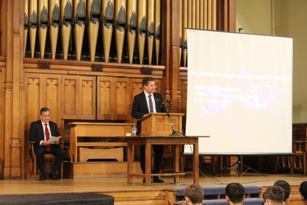 BoltonSch's tweet photo. A fascinating evening with @BoltonSchAlumni Professor Robin Ali of @KingsCollegeLon who delivered the 50th Tillotson Lecture @BoltonSch - the audience enjoyed an overview of biotechnology from the 1970s to the present day &amp; an insight into future healthcare. #BoltonScience https://t.co/KpjtyMp1jq