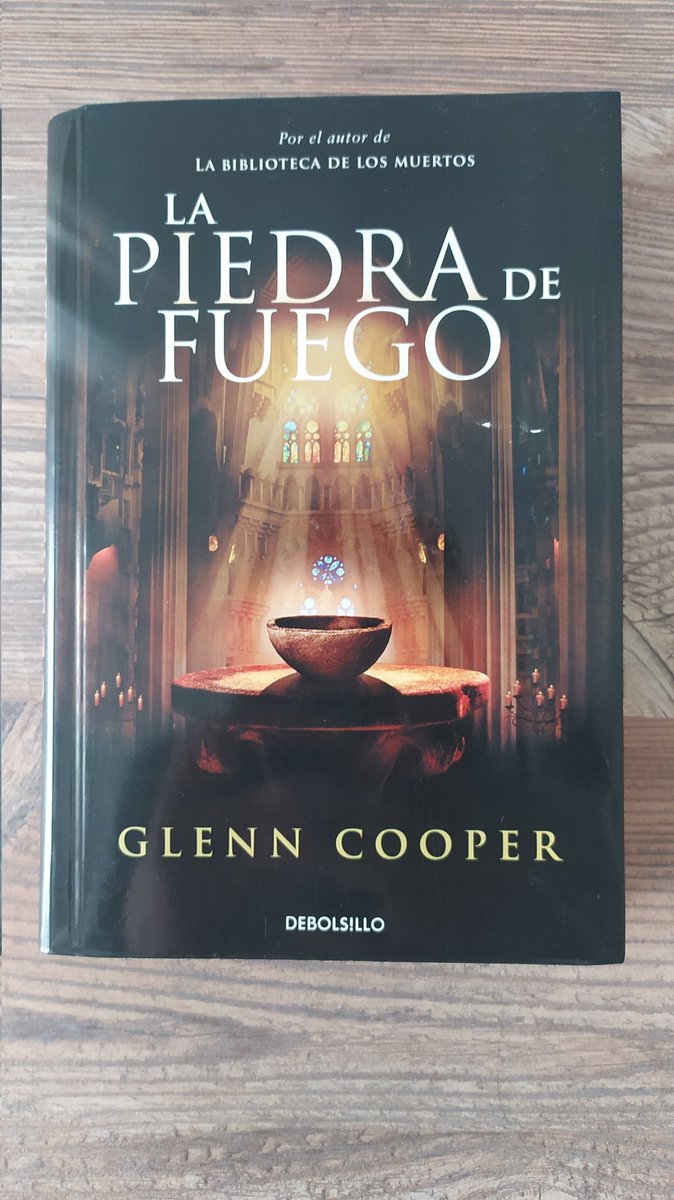 elcabana's tweet photo. Nuevo libro y mismo autor, espero que no falle en la historia y me siga sorprendiendo como en todos los anteriores. @GlennCooper #noveladeintriga @QueLeer @megustaleer @Booket_Planeta #glenncooper https://t.co/VqVh2HD7yL