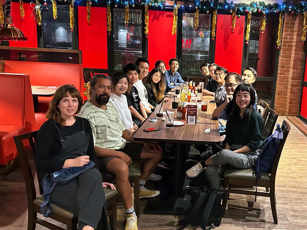 <a href="/malaysiansmake/">Malaysians Who Make 🇲🇾</a> it's a wrap! hope y'all had fun and may our MRRs skyrocket😄

thanks for coming:
<a href="/JoLodge01/">Jo Lodge</a> <a href="/farez/">farez 🇵🇸</a> <a href="/soulchildpls/">Axel Kee 🐐🇲🇾</a> <a href="/yuuuqing/">yuuqing</a> @emchang <a href="/MichaelMing_My/">Michael Ming</a> <a href="/khairulnazran/">K.Nazran()</a> <a href="/donaldnzy/">Donald Ng</a> <a href="/SalocinTEN/">Salocin.TEN Original Status Wall</a> <a href="/empirepowder/">Yihui</a> 🙇🏻‍♀️