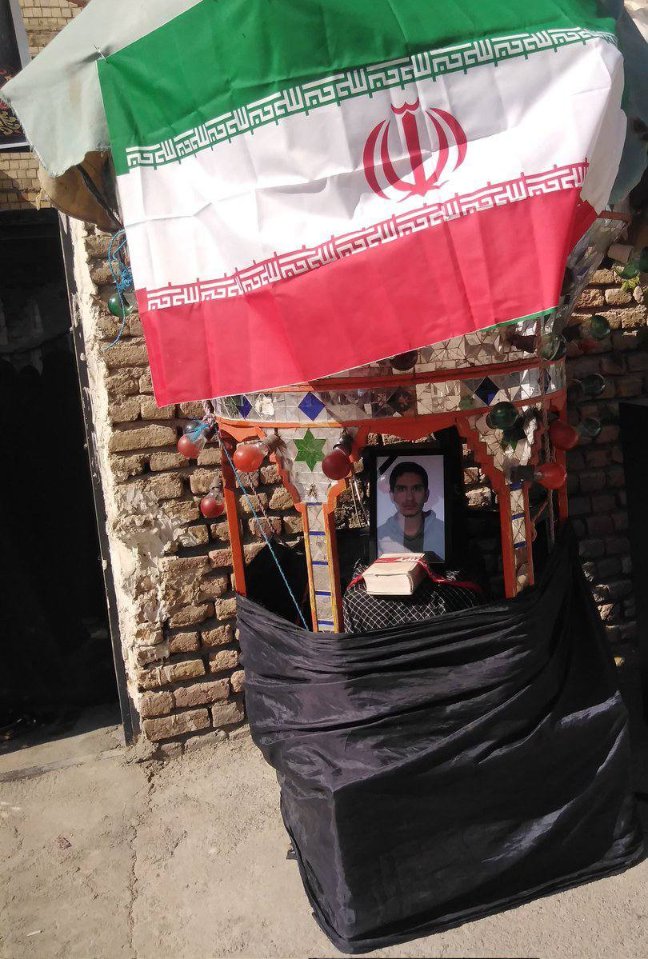 Akhbare_Fori's tweet photo. یه جوون لاغراندام از پایین شهر و خونه‌ی آجری
یه گله‌ی کفتار سی نفره متهم به قتلش https://t.co/fA9JMLOYdp