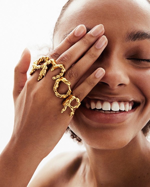 Duty Free Hunter tweet media