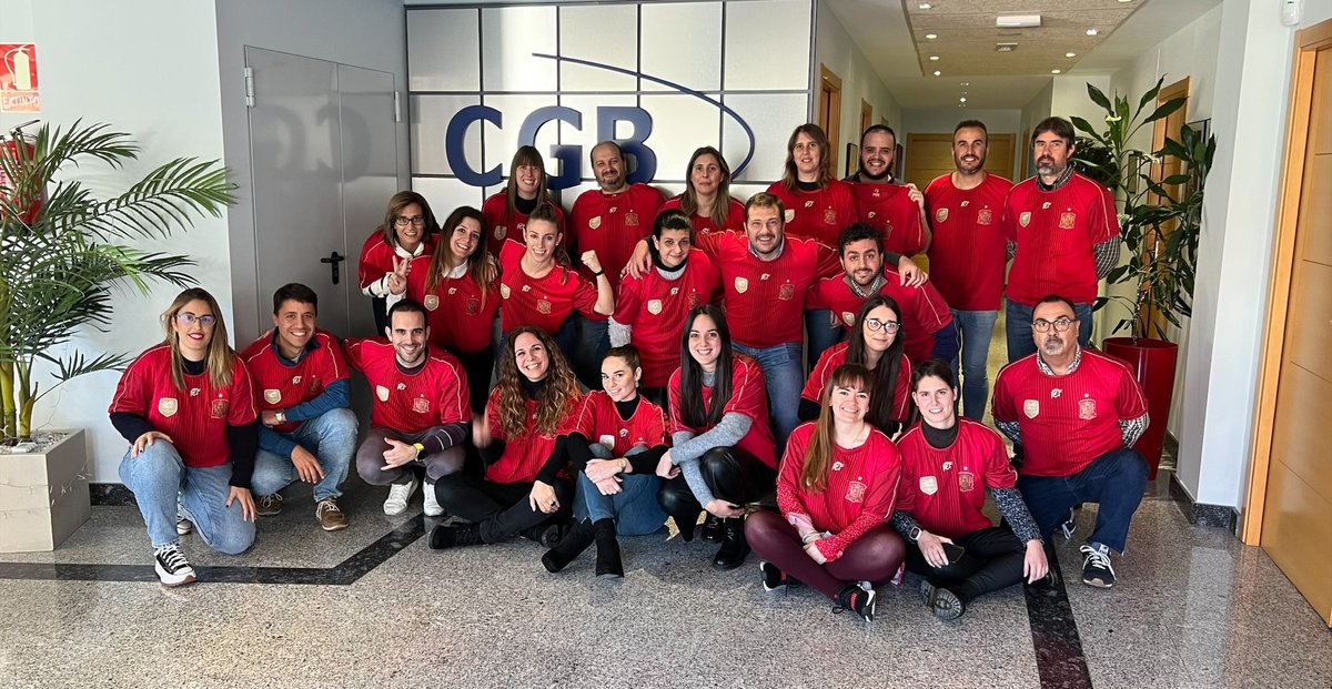 🇪🇸 Hoy juega nuestra Selección y desde CGB Informática hemos querido mandarle todo nuestro apoyo. ¡VAMOS, ESPAÑA! 🇪🇸 <a href="/rfef/">RFEF</a> 
#cgbinformatica #españa #MundialQatar2022 #mundialdefutbol