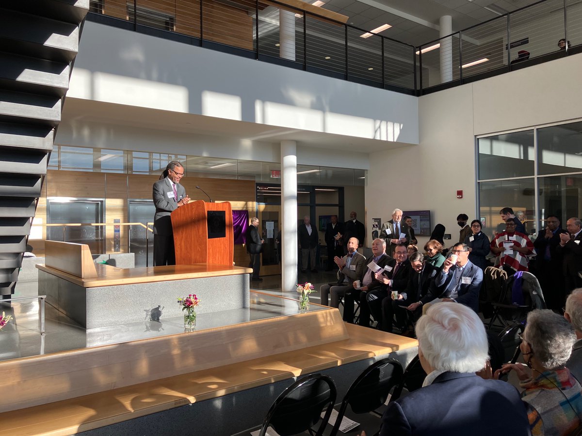 VaneZambrano_MC's tweet photo. @drbenjaminmc welcomes @montgomerycoll students, faculty, staff, and government officials to the plaque unveiling for the Long Nguyen and Kimmy Duong Student services Building. https://t.co/7IbCBybXTo