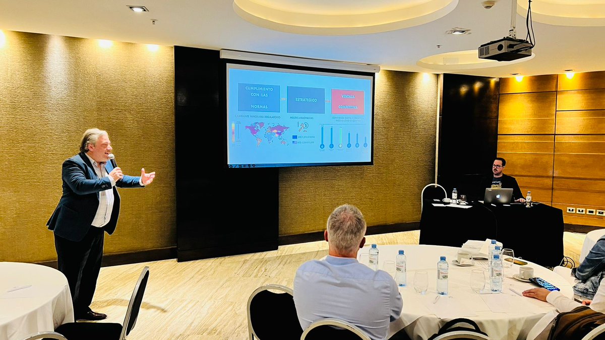 BeyGooApp's tweet photo. #AHORA en #BeyGoo Cibersecurity Sessions 2022 hablamos sobre todo lo que necesitás y querés saber sobre la protección de datos en Argentina de la mano de Daniel Monastersky y Facundo Malaureille Peltzer.👏👏 https://t.co/oGwR1EuNvd