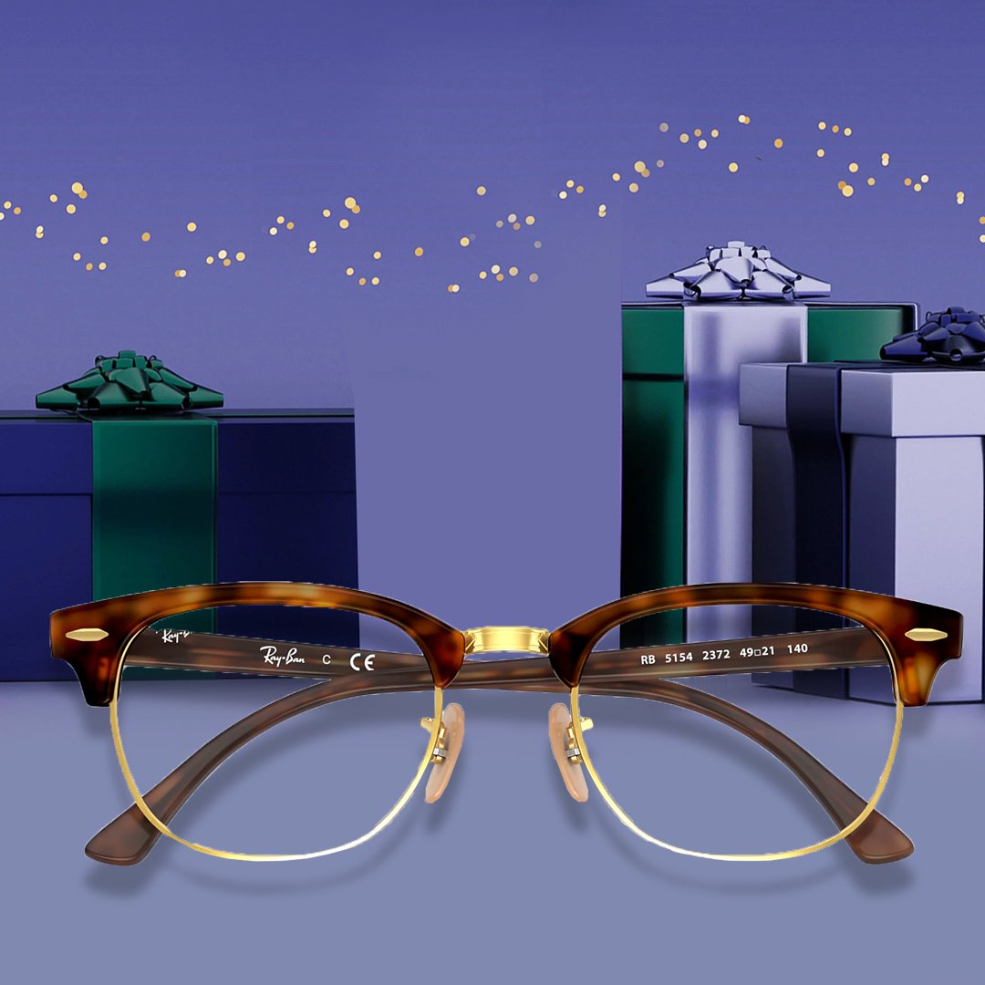 bf_eyewear's tweet photo. ❄️We've made our list and checked it twice! 'Tis the season for our festive Holiday Gift Guide that will help you find options for everyone on your list (even if that's you)! Let's get jolly HERE ❄️ https://t.co/G1VRtq8GtB ❄️#BeGiving #Befitting #BeYou https://t.co/rs6Pmsxl8N