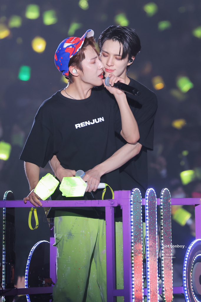สนั่นวงการมาก แก้มแนบแก้มเลยอ่อ 🫠