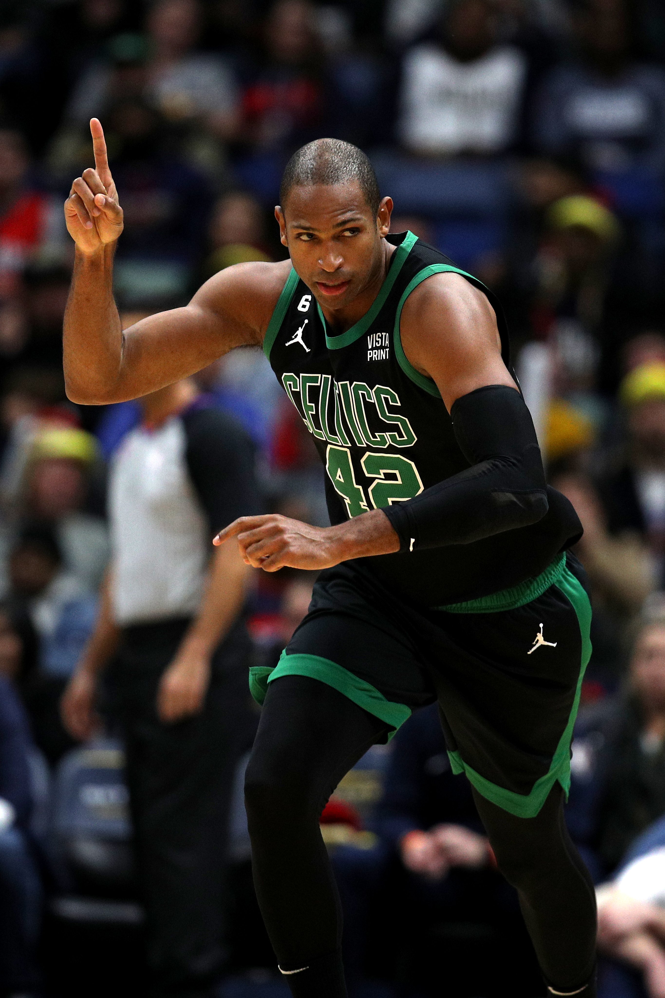 Celtics agree to 2-year, $20M extension with Horford